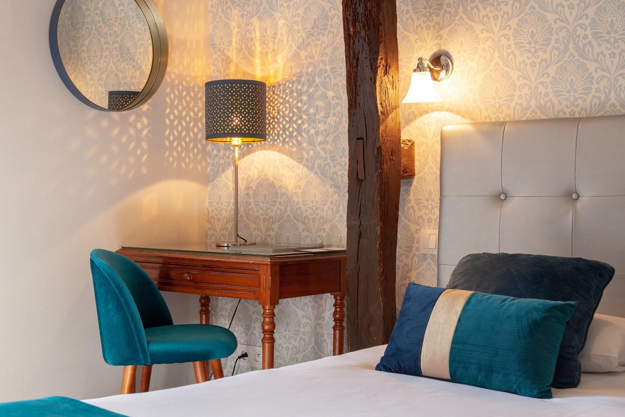 Mirabeau Hotel